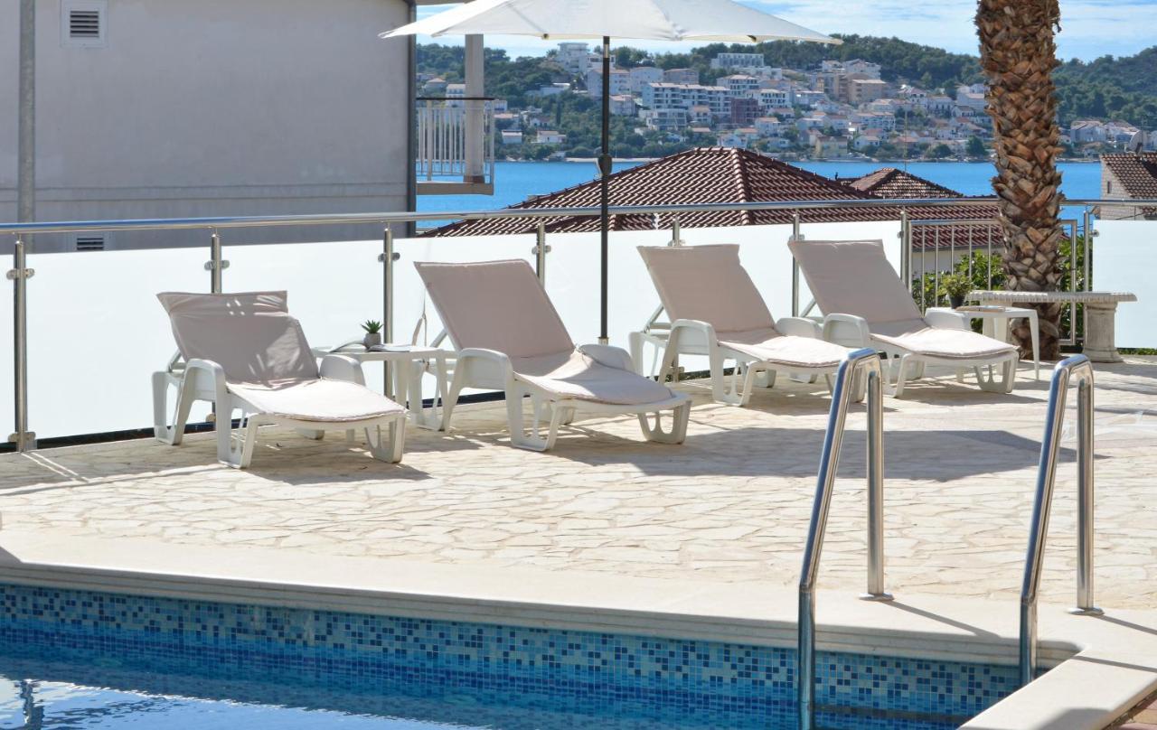 Villa Klaudia Trogir Exterior photo