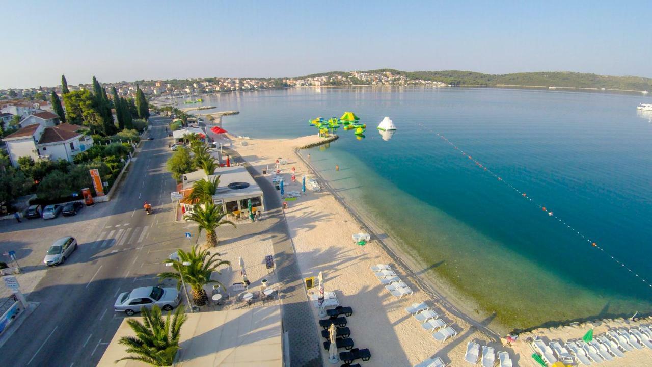 Villa Klaudia Trogir Exterior photo